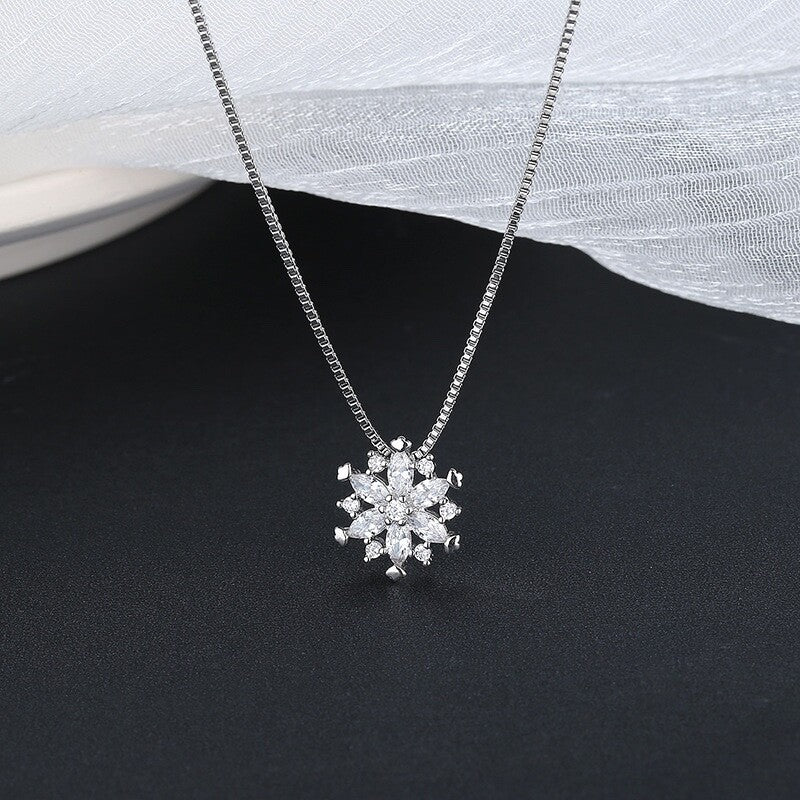 Crystal Snowflake Pendant Necklace 925 Sterling Silver Women Girls Jewellery UK